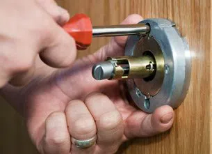 Metro Master Locksmith Corona, CA 951-370-1225 Metro Master Locksmith Corona, CA 951-370-1225 - 2-Cheap-Locksmith